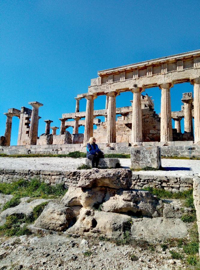 Вилла Lefteris Beautiful Aegina Экстерьер фото
