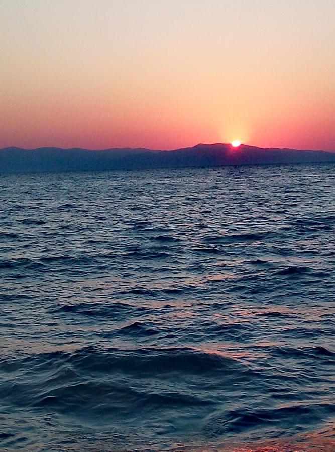 Вилла Lefteris Beautiful Aegina Экстерьер фото