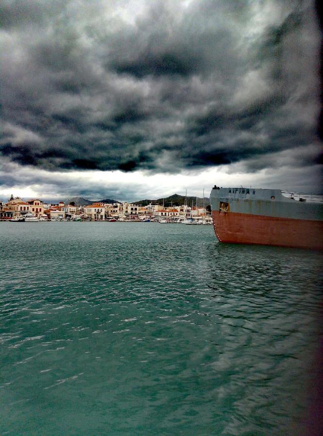 Вилла Lefteris Beautiful Aegina Экстерьер фото