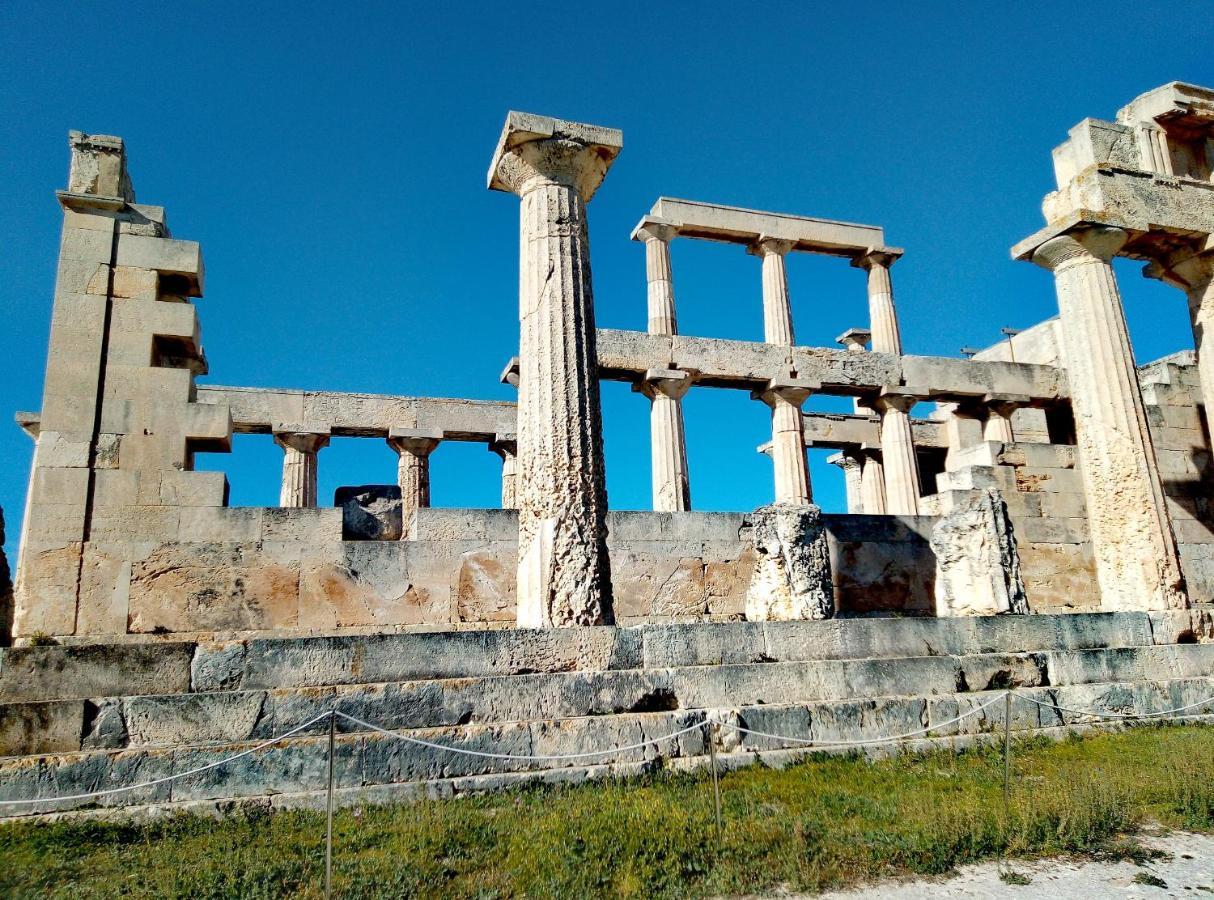 Вилла Lefteris Beautiful Aegina Экстерьер фото